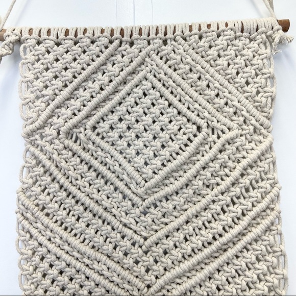 Macrame Wall Hanging Art Woven Boho Geometric Home Decor Tan Cream - Picture 3 of 9